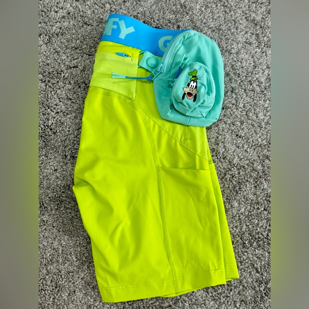 Outdoor Voices x Disney Goofy "Snacks" biker shorts-Lime Green-XS - Picture 2 of 7